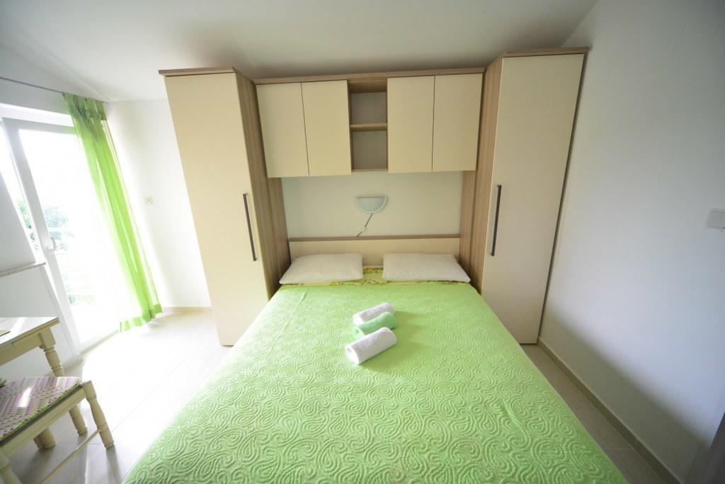 Apartments Valentina Petrcane Esterno foto